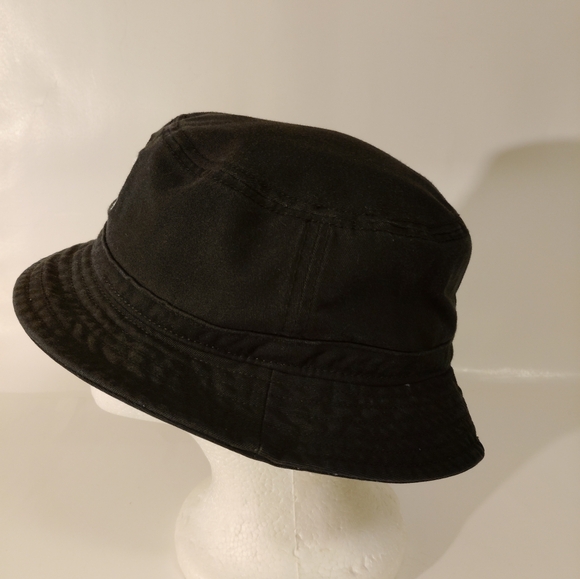 Unisex**Adidas Classic Black Bucket Hat - Picture 3 of 11